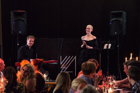 CD96B9A1 A366 4837 B879 9FA68D2156D9